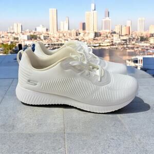 Skechers Bobs Sport Squad Womens 9B Sneaker Tough Talk Walking Shoe Memory Foam